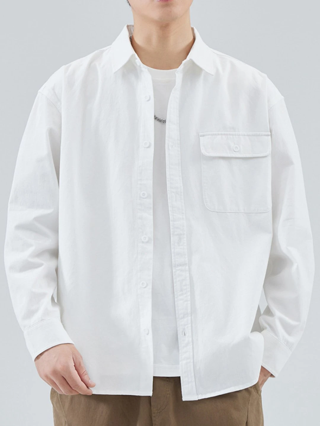 Paxtadan tikilgan uzun erkaklar ko‘ylagi