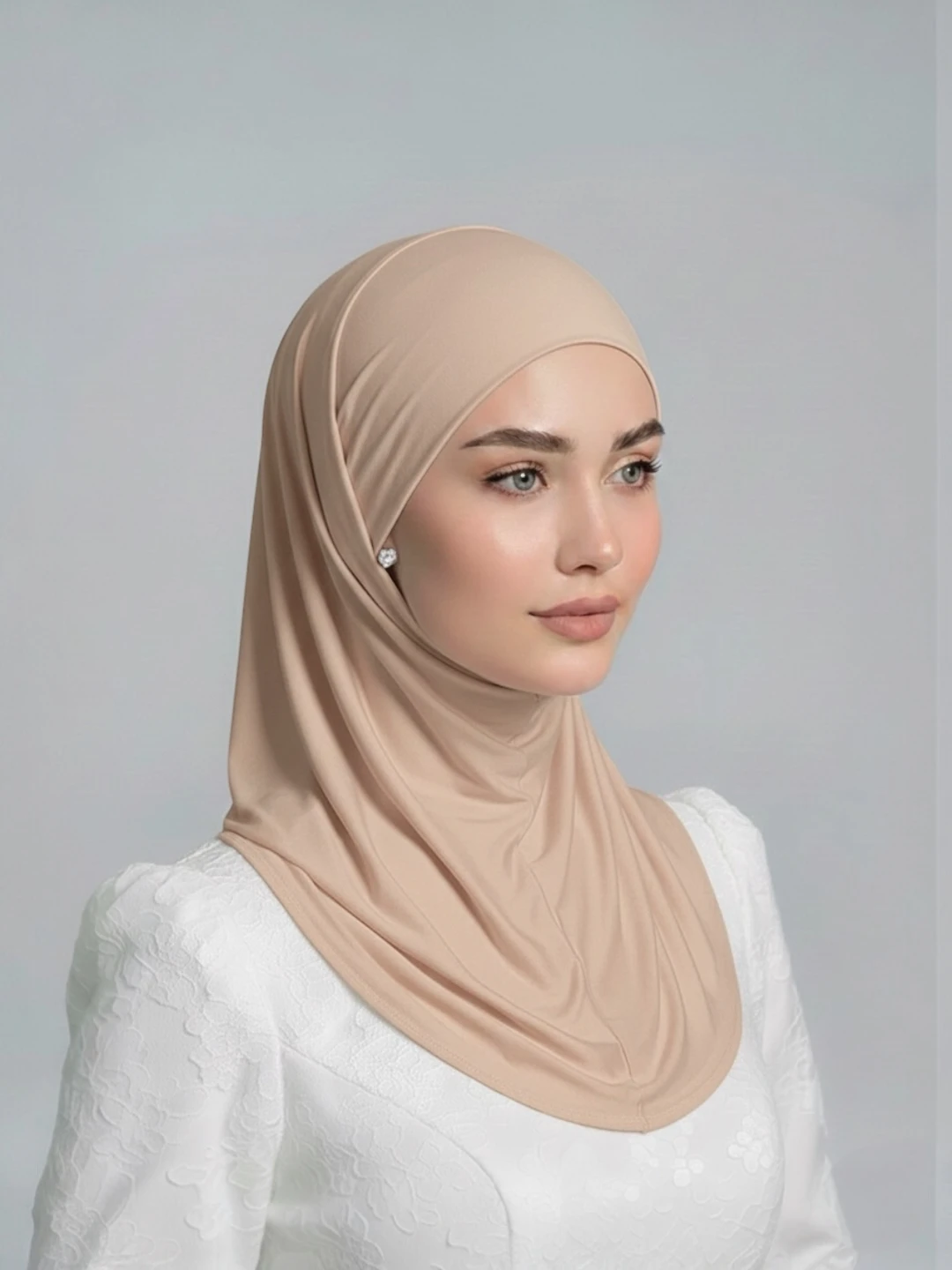 Ayollar uchun chechenka bony ro'mol va sharflar