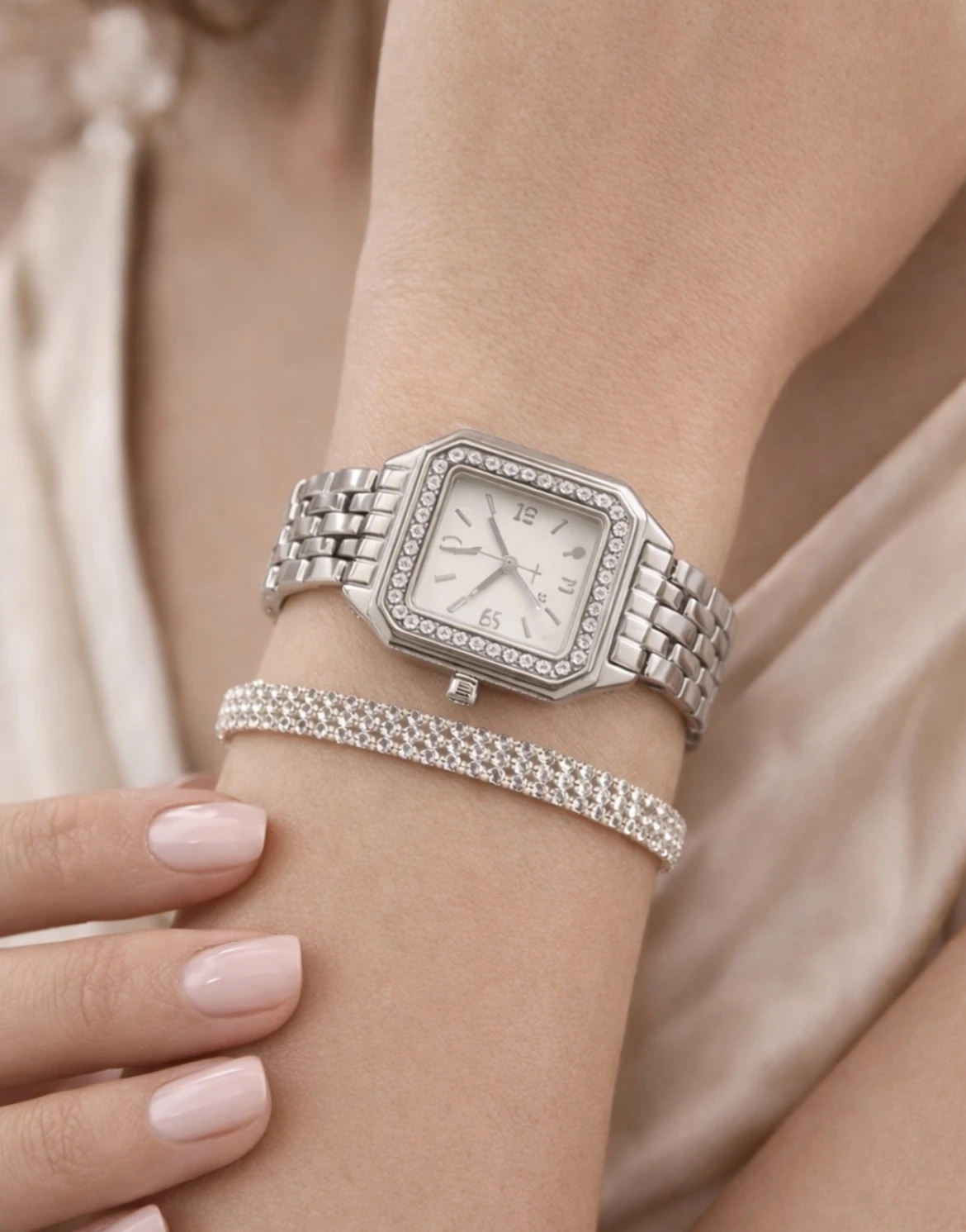 Ayollar uchun kvarts qo'l soati, bilaguzuk bilan birga rasm 3