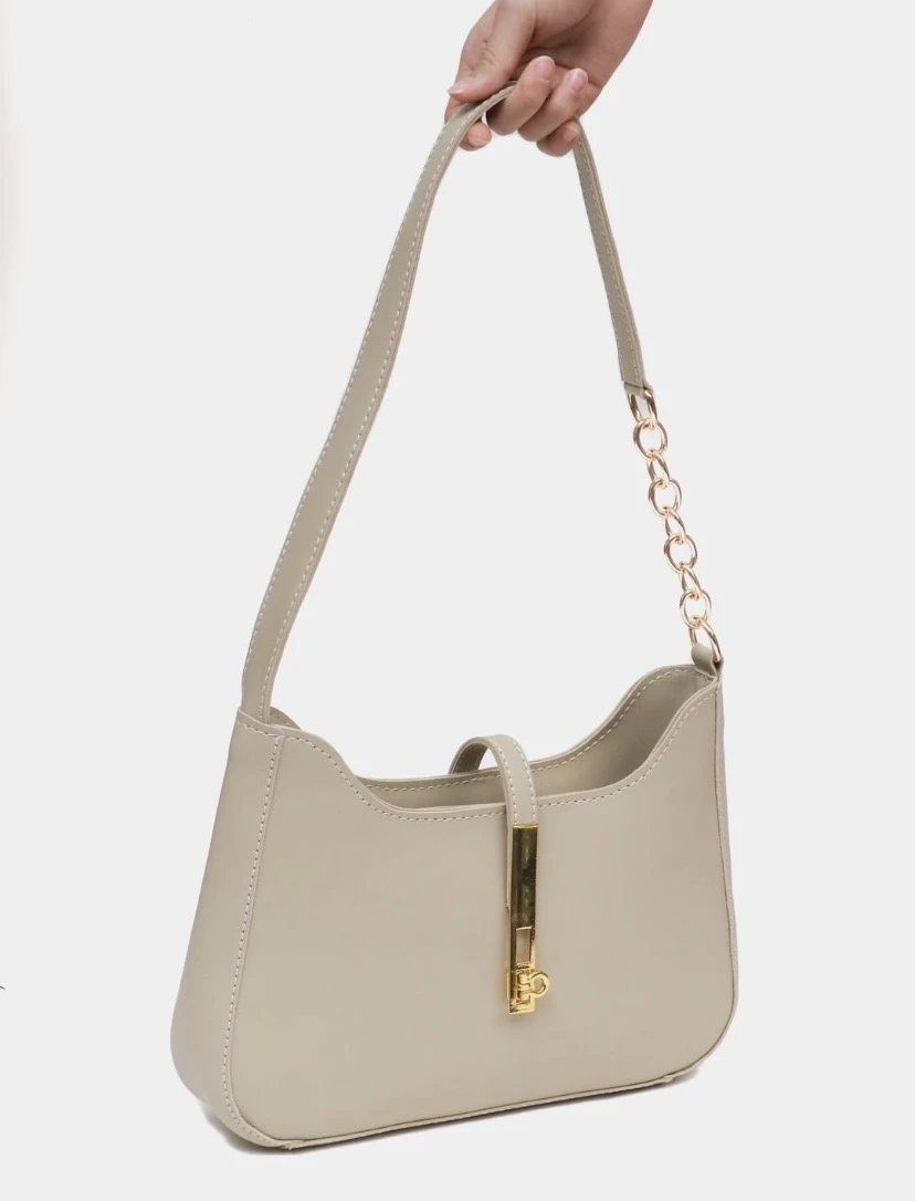 Ayollar sumkasi rasm 2